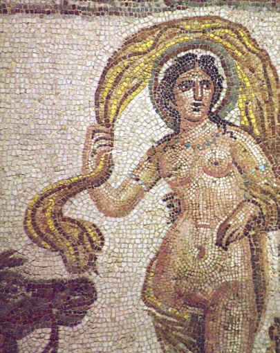  pulchra...ingreditur consueta cubilia. 