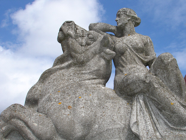  paulatimque metu dempto 