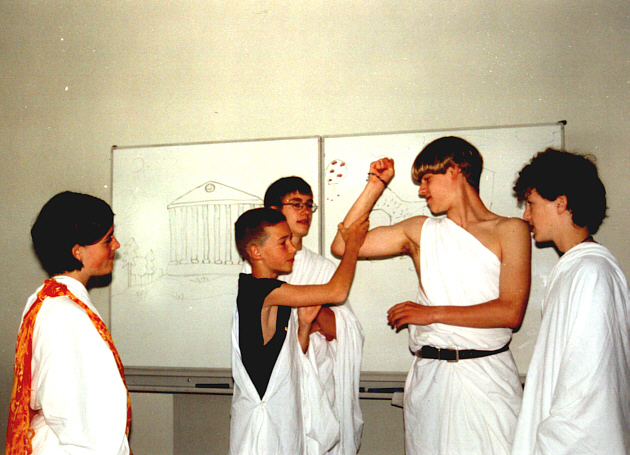 Theateraufführung im Hans-Baldung-Gymnasium